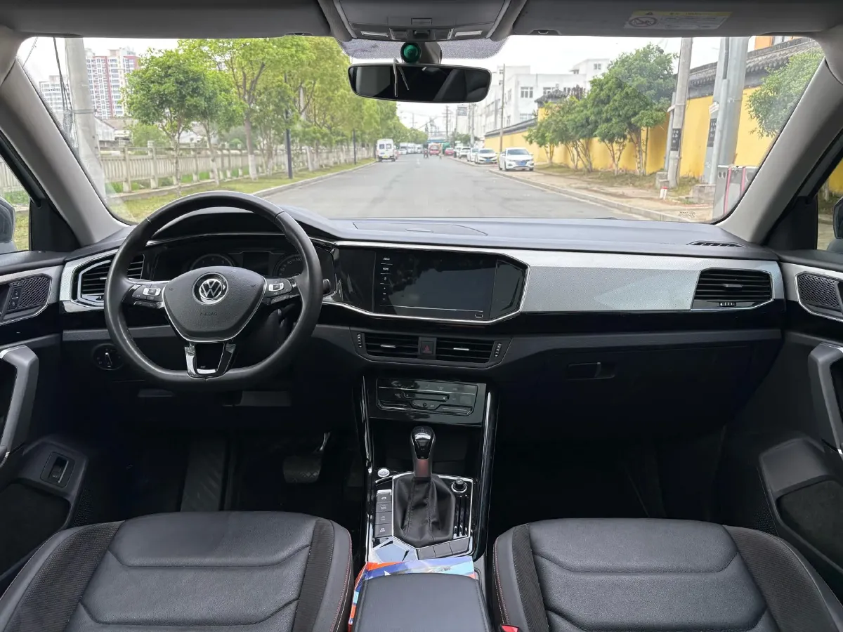 2021 Volkswagen Tayron 2.0T 186HP L4 7DCT,autocango,china used car exporter,china ev exporter,chinese used car exporter,chinese used ev exporter