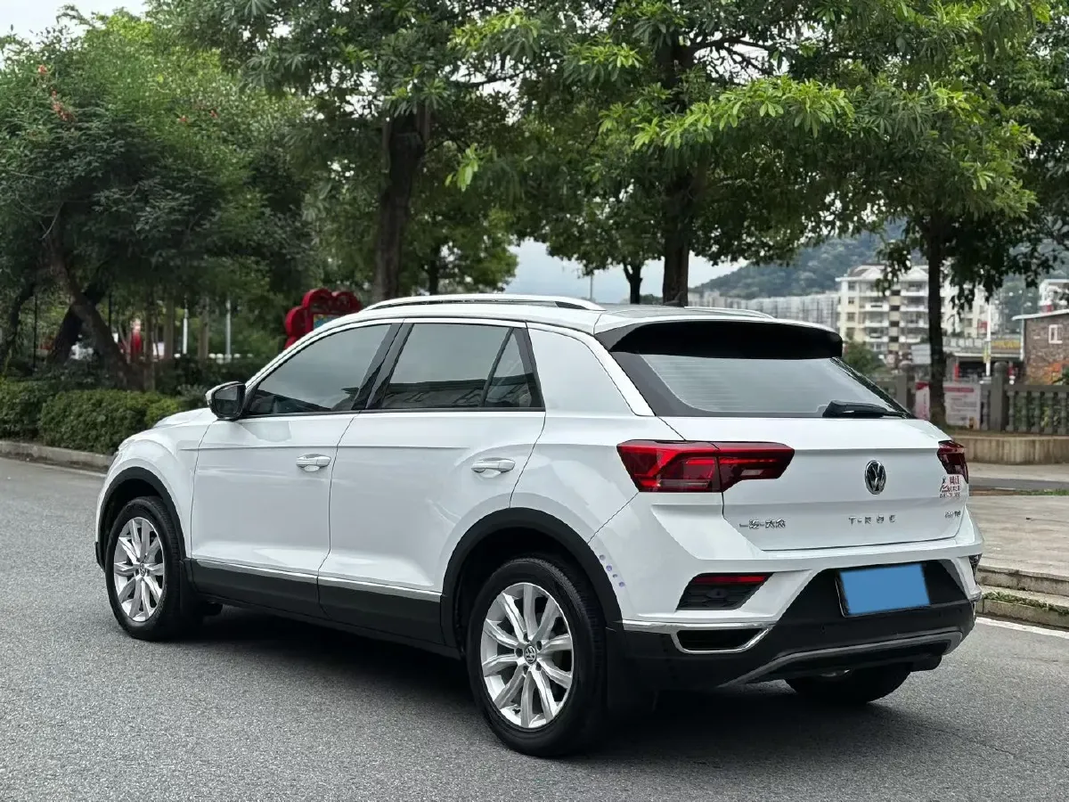 2020 Volkswagen T-Roc 1.4T 131HP L4 7DCT,autocango,china used car exporter,china ev exporter,chinese used car exporter,chinese used ev exporter