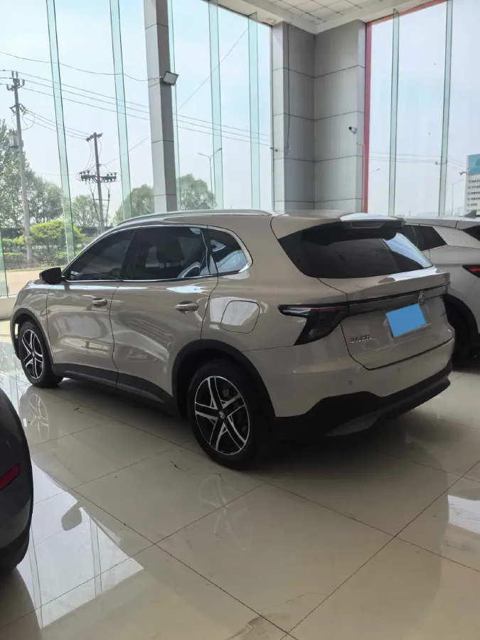 2025 MG MG ES5 BEV 62.2KWH,autocango,china used car exporter,china ev exporter,chinese used car exporter,chinese used ev exporter