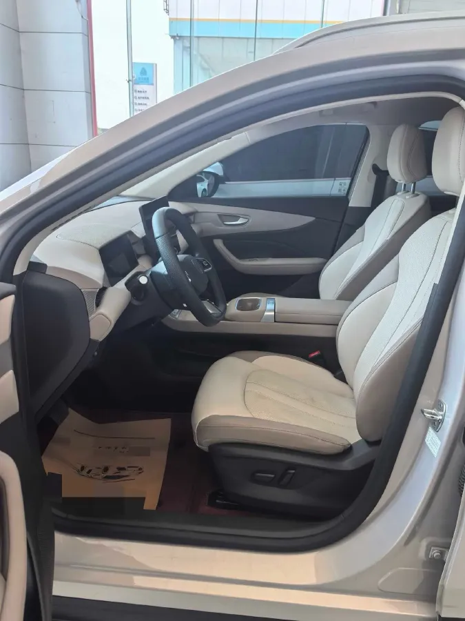 2025 MG MG ES5 BEV 62.2KWH,autocango,china used car exporter,china ev exporter,chinese used car exporter,chinese used ev exporter