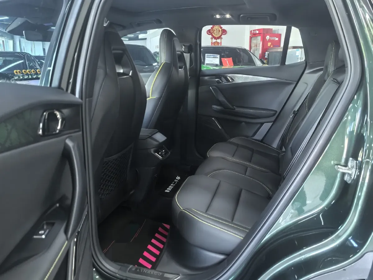 2023 LYNK&CO 03 1.5T 181HP L4 7DCT,autocango,china used car exporter,china ev exporter,chinese used car exporter,chinese used ev exporter