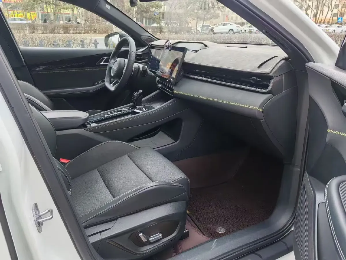 2023 MAXUS G50 1.5T 181HP L4 7DCT,autocango,china used car exporter,china ev exporter,chinese used car exporter,chinese used ev exporter