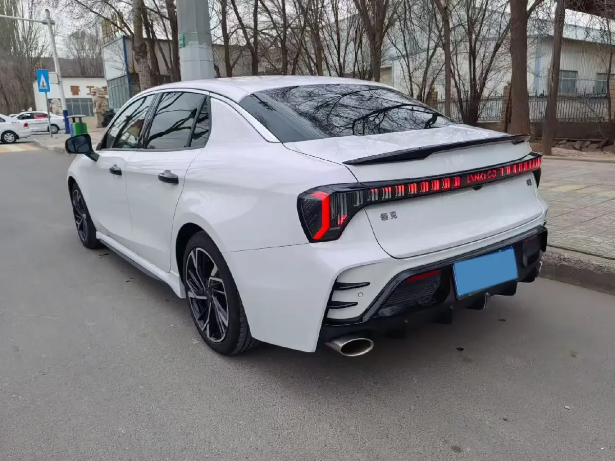 2023 MAXUS G50 1.5T 181HP L4 7DCT,autocango,china used car exporter,china ev exporter,chinese used car exporter,chinese used ev exporter