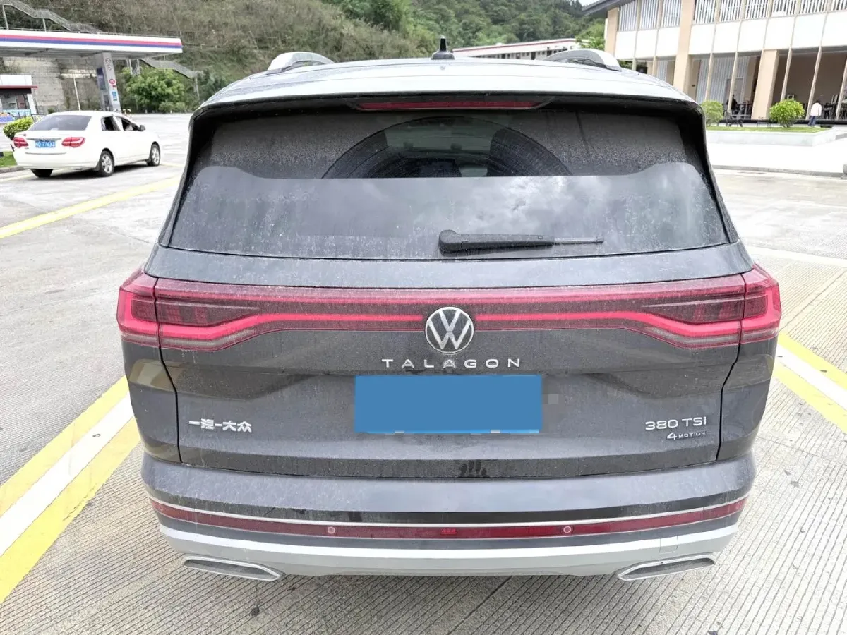 2021 Volkswagen Talagon 2.0T 220HP L4 7DCT,autocango,china used car exporter,china ev exporter,chinese used car exporter,chinese used ev exporter