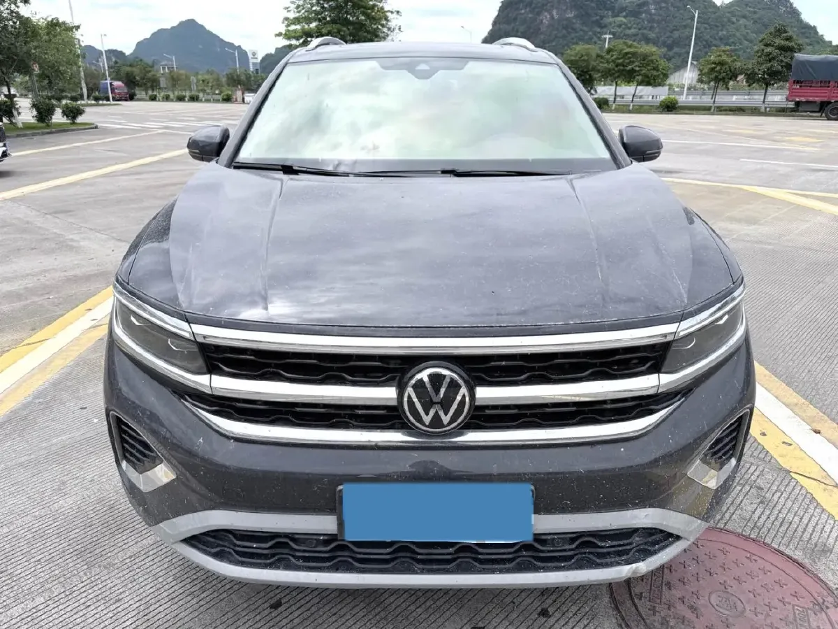 2021 Volkswagen Talagon 2.0T 220HP L4 7DCT,autocango,china used car exporter,china ev exporter,chinese used car exporter,chinese used ev exporter
