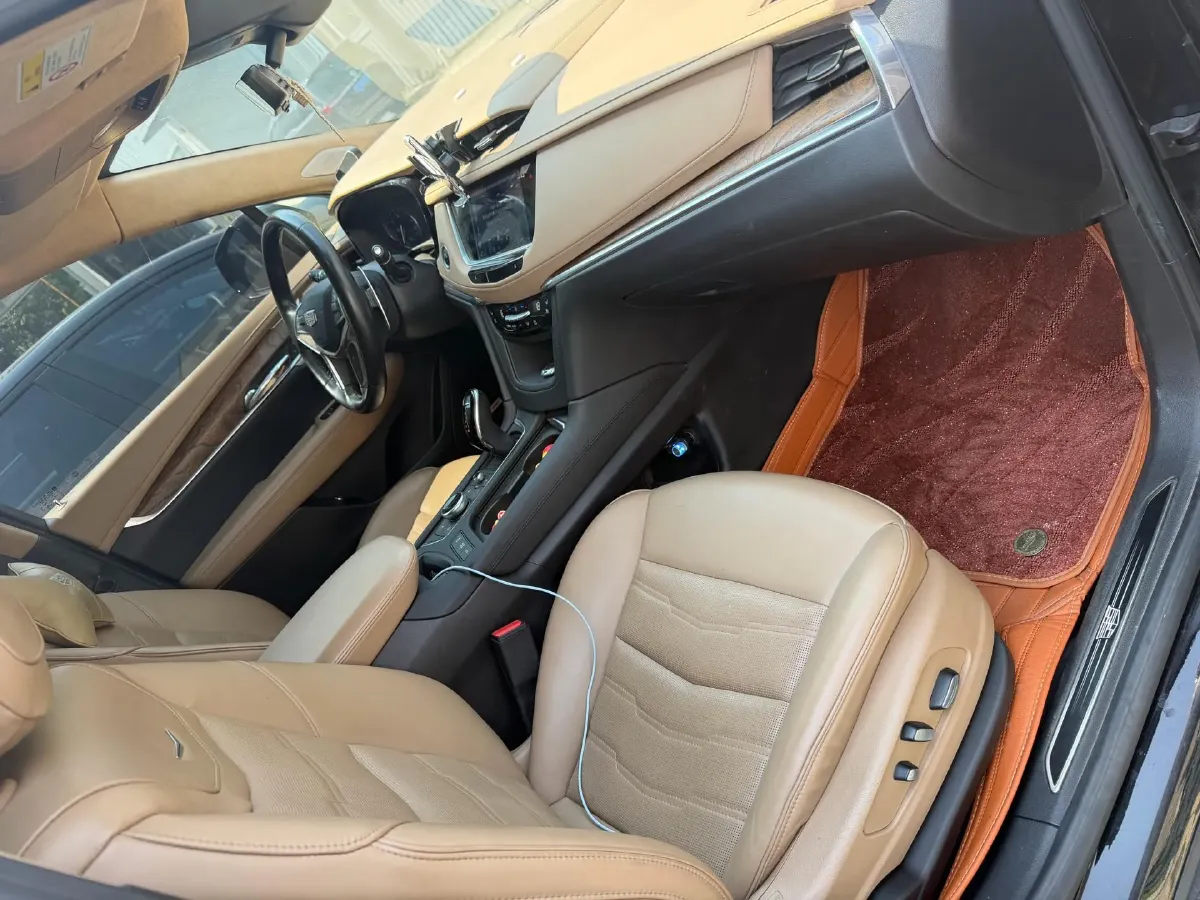 2022 Cadillac XT5 2.0T 237HP L4 9AT,autocango,china used car exporter,china ev exporter,chinese used car exporter,chinese used ev exporter
