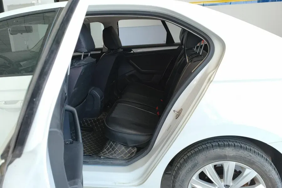2019 Volkswagen Bora 1.5L 112HP L4 5MT,autocango,china used car exporter,china ev exporter,chinese used car exporter,chinese used ev exporter