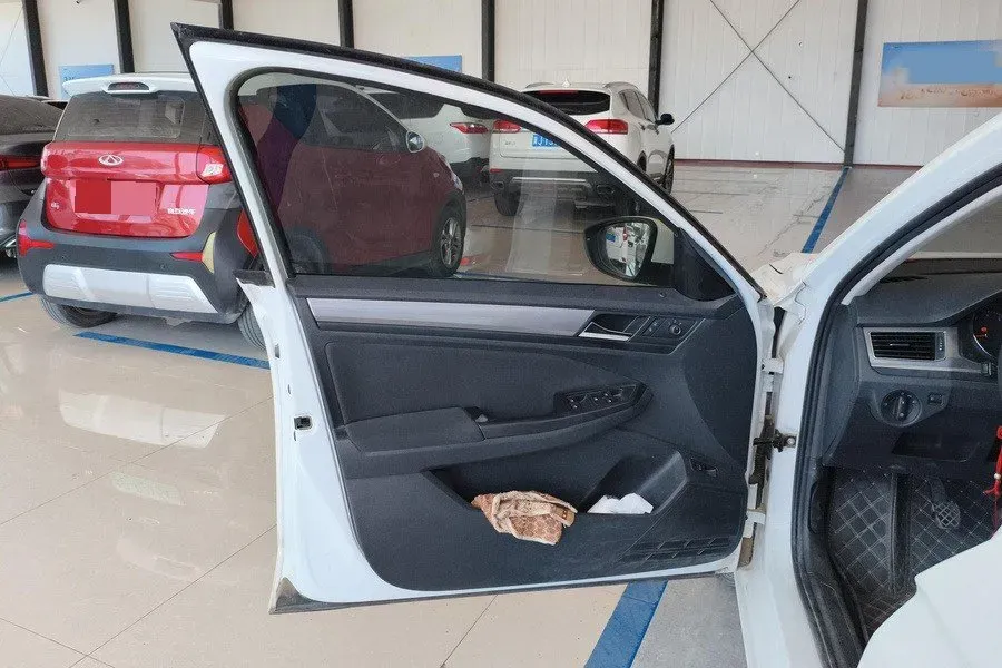 2019 Volkswagen Bora 1.5L 112HP L4 5MT,autocango,china used car exporter,china ev exporter,chinese used car exporter,chinese used ev exporter