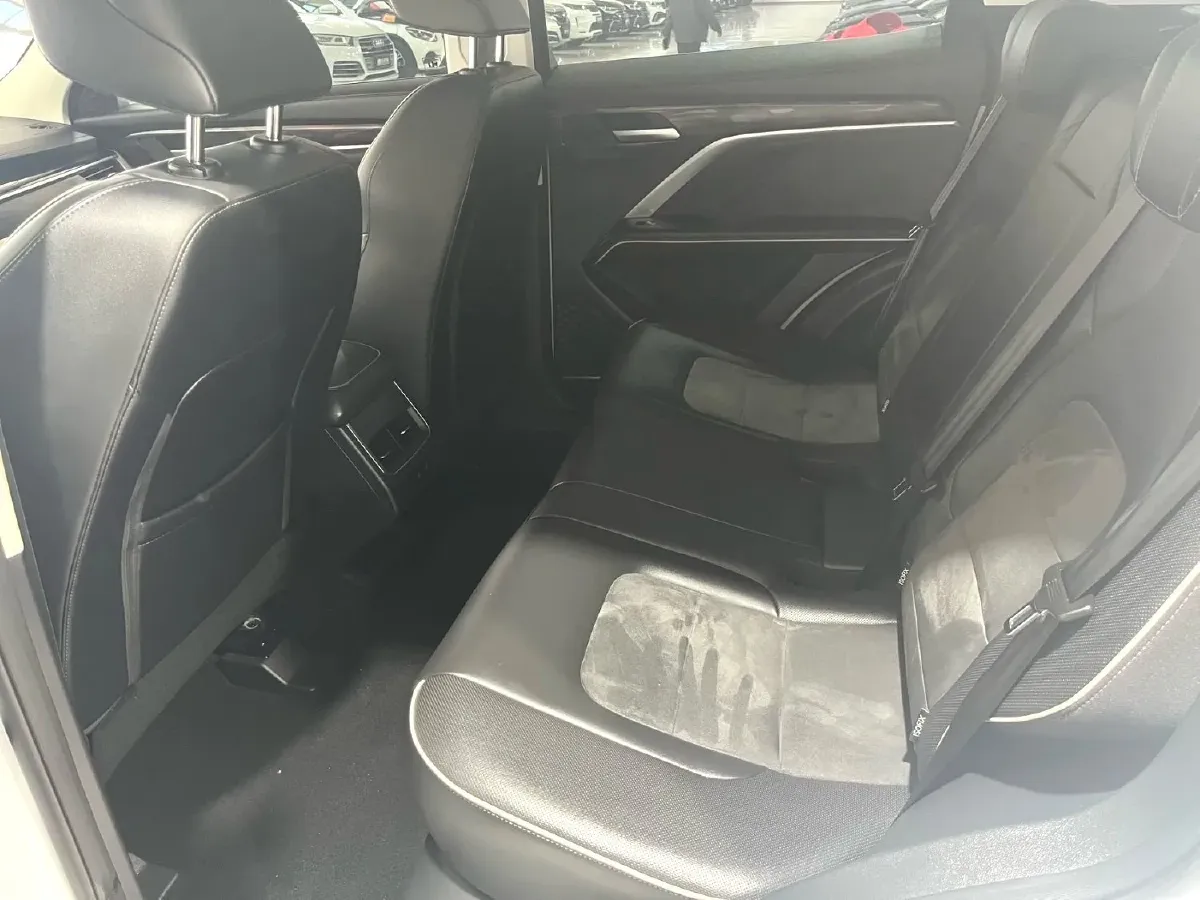 2023 Haval H6 1.5T 150HP L4 7DCT,autocango,china used car exporter,china ev exporter,chinese used car exporter,chinese used ev exporter