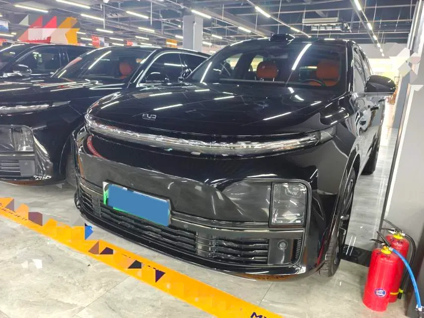 2024 Li L8 Range Extended 154HP REEV 42.8KWH,autocango,china used car exporter,china ev exporter,chinese used car exporter,chinese used ev exporter