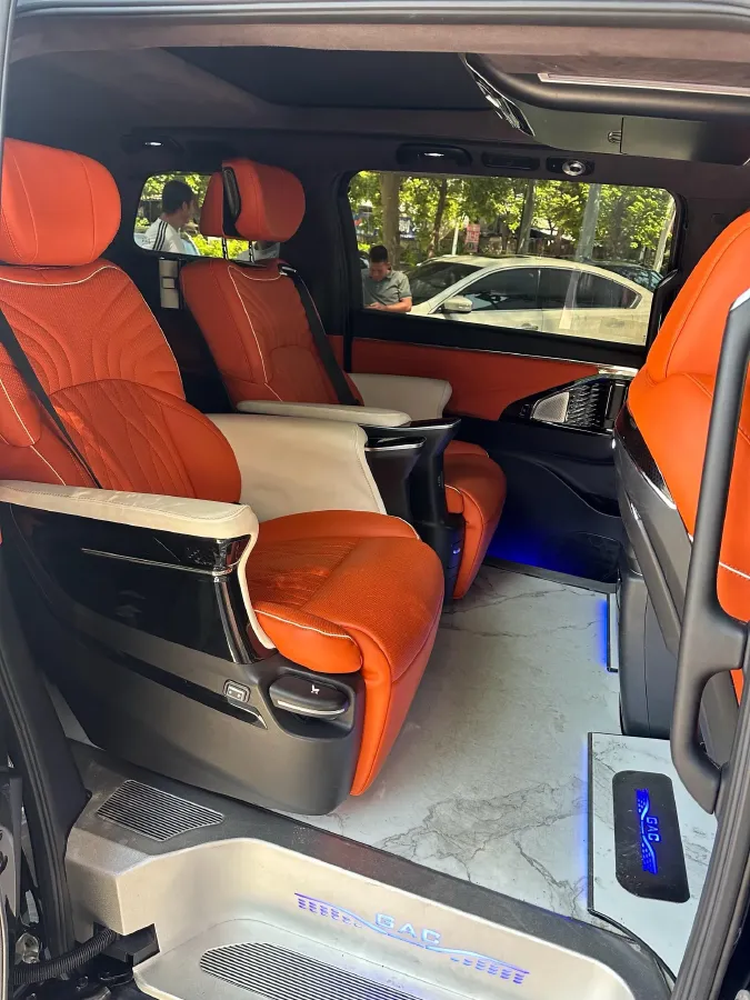 2024 GAC Trumpchi M8 2.0T 190HP L4 2DHT Hybrid,autocango,china used car exporter,china ev exporter,chinese used car exporter,chinese used ev exporter