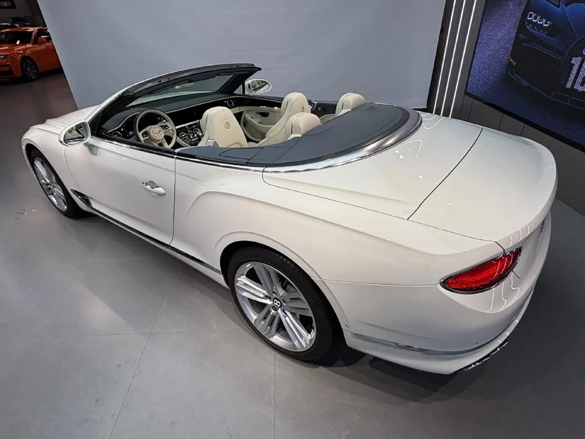 2022 Bentley Continental 4.0T 549HP V8 8DCT,autocango,china used car exporter,china ev exporter,chinese used car exporter,chinese used ev exporter