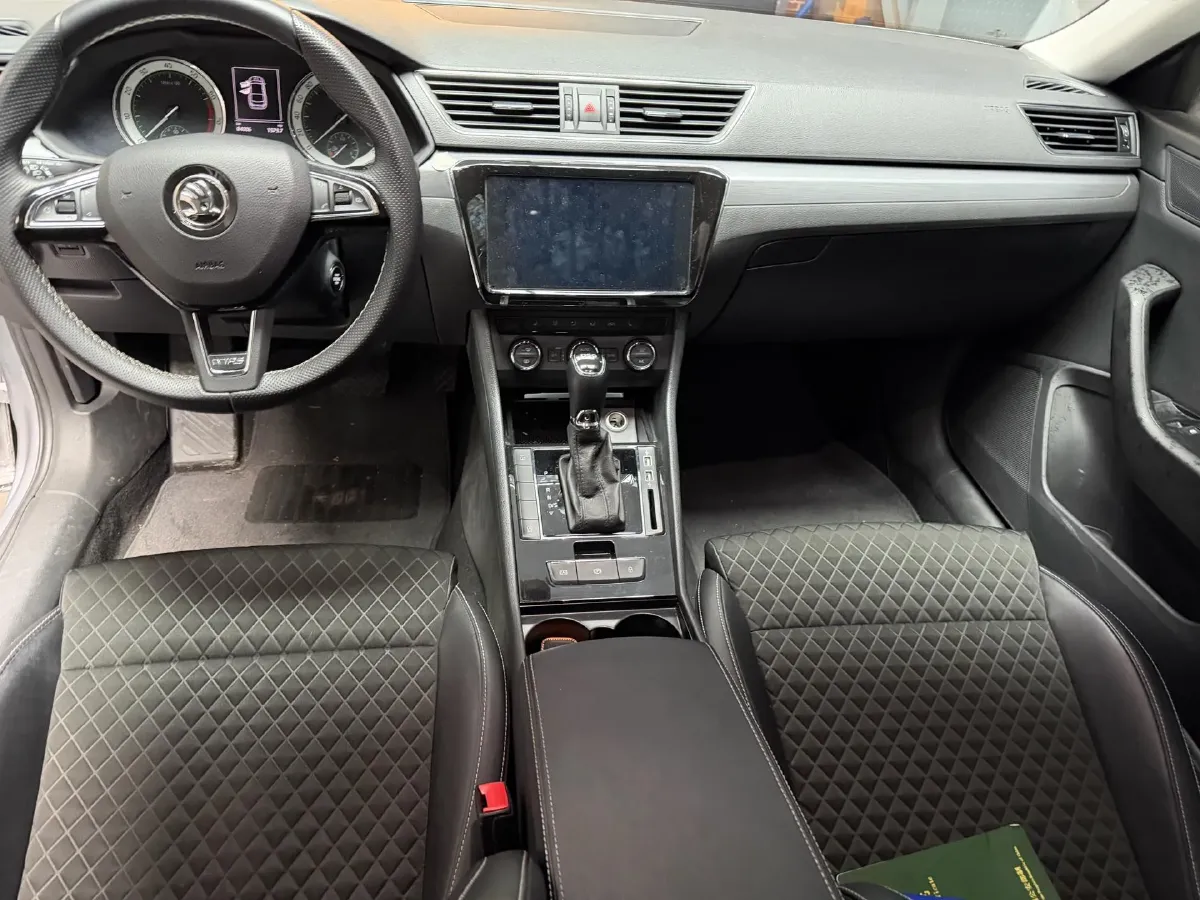 2018 Nissan Terra 2.5L 184HP L4 7AT,autocango,china used car exporter,china ev exporter,chinese used car exporter,chinese used ev exporter