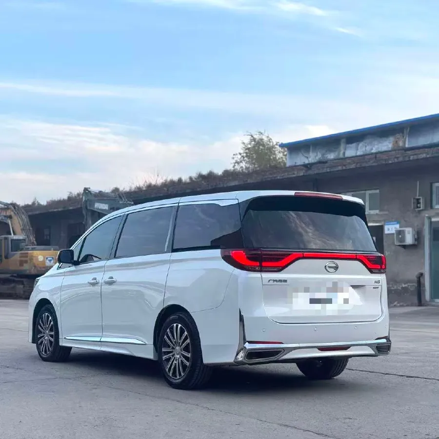 2021 GAC Trumpchi M8 2.0T 252HP L4 8AT,autocango,china used car exporter,china ev exporter,chinese used car exporter,chinese used ev exporter