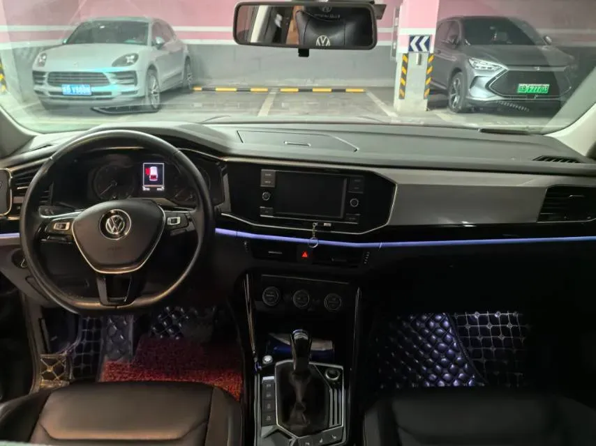2019 Jeep Cherokee 2.0T 234HP L4 9AT,autocango,china used car exporter,china ev exporter,chinese used car exporter,chinese used ev exporter