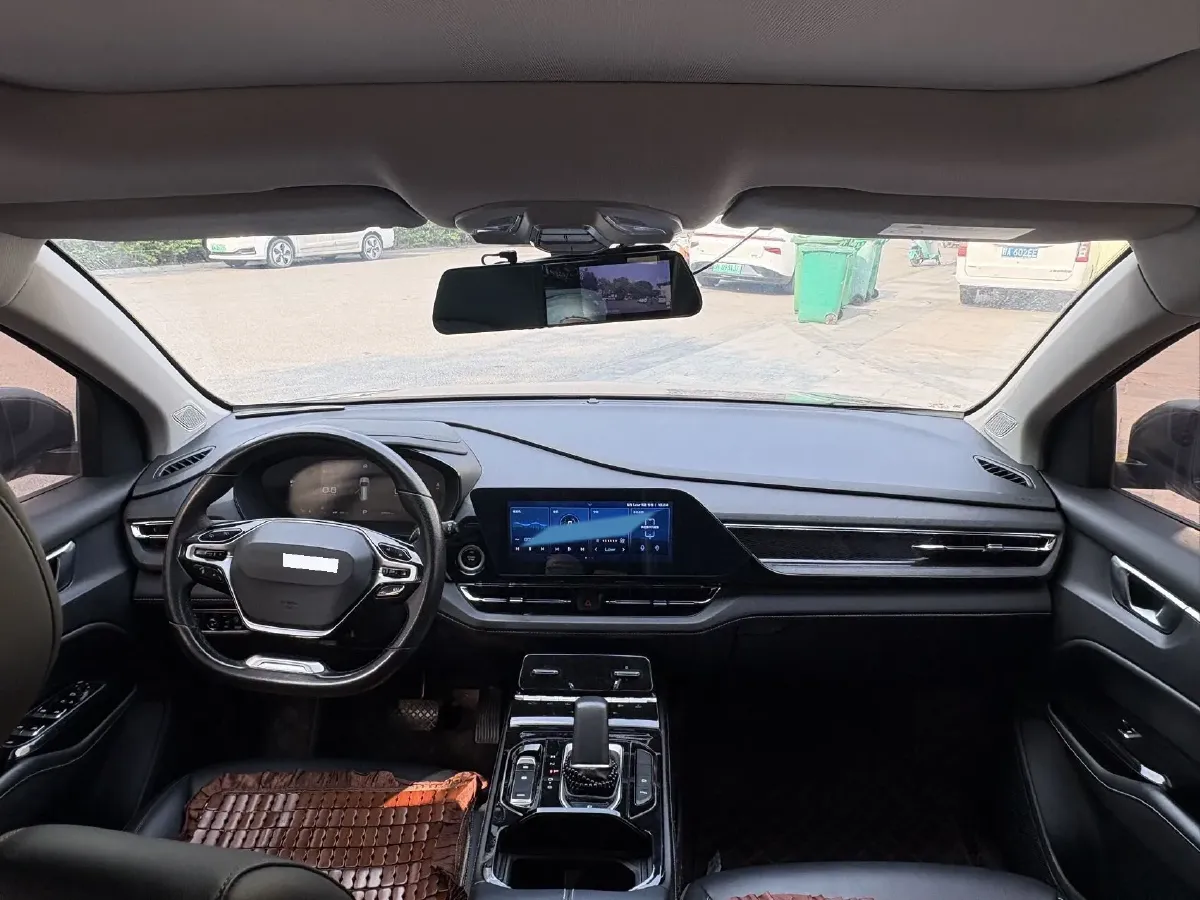 2019 BaoJun 730 1.5T 151HP L4 CVT,autocango,china used car exporter,china ev exporter,chinese used car exporter,chinese used ev exporter