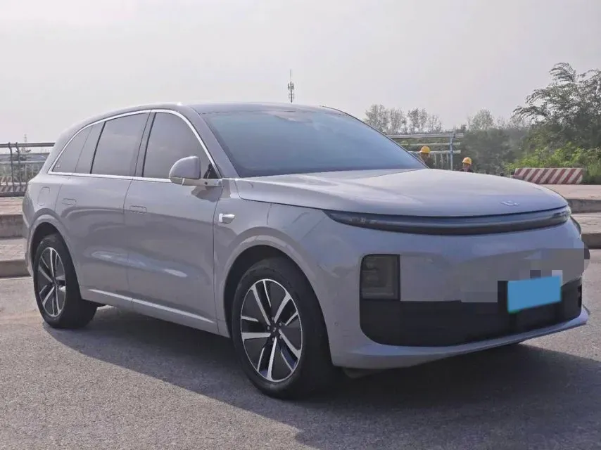 2024 Li L6 Range Extended 154HP L4 REEV 36.8KWH,autocango,china used car exporter,china ev exporter,chinese used car exporter,chinese used ev exporter