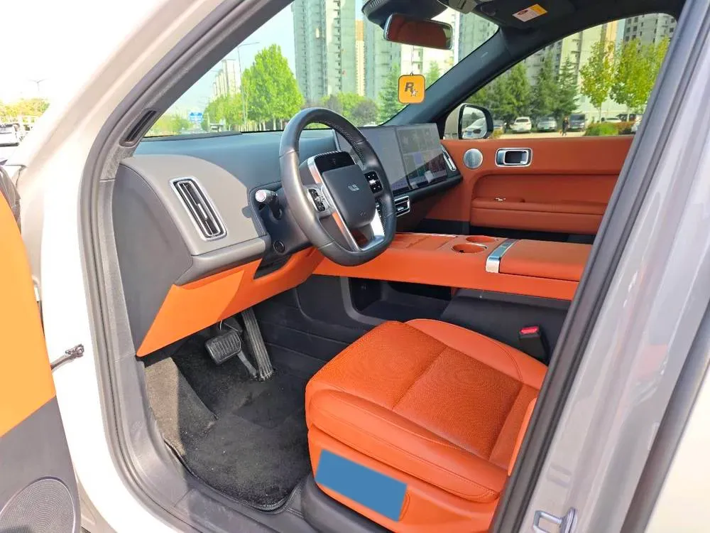2024 Li L6 Range Extended 154HP L4 REEV 36.8KWH,autocango,china used car exporter,china ev exporter,chinese used car exporter,chinese used ev exporter