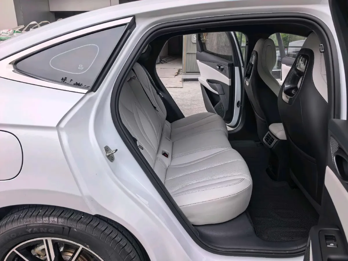 2025 BYD Seal 06 1.5L 101HP L4 E-CVT PHEV 15.87KWH,autocango,china used car exporter,china ev exporter,chinese used car exporter,chinese used ev exporter