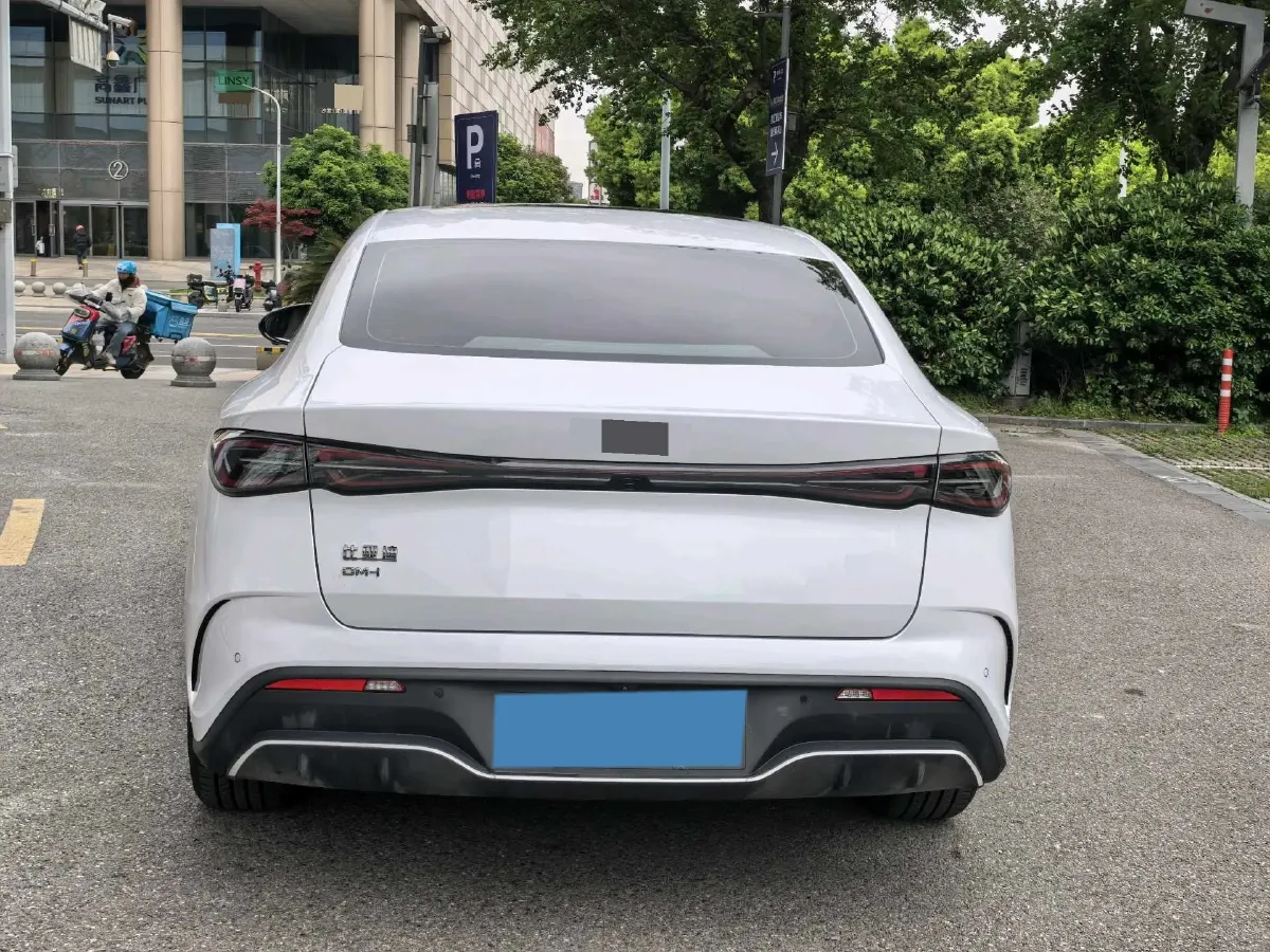 2025 BYD Seal 06 1.5L 101HP L4 E-CVT PHEV 15.87KWH,autocango,china used car exporter,china ev exporter,chinese used car exporter,chinese used ev exporter