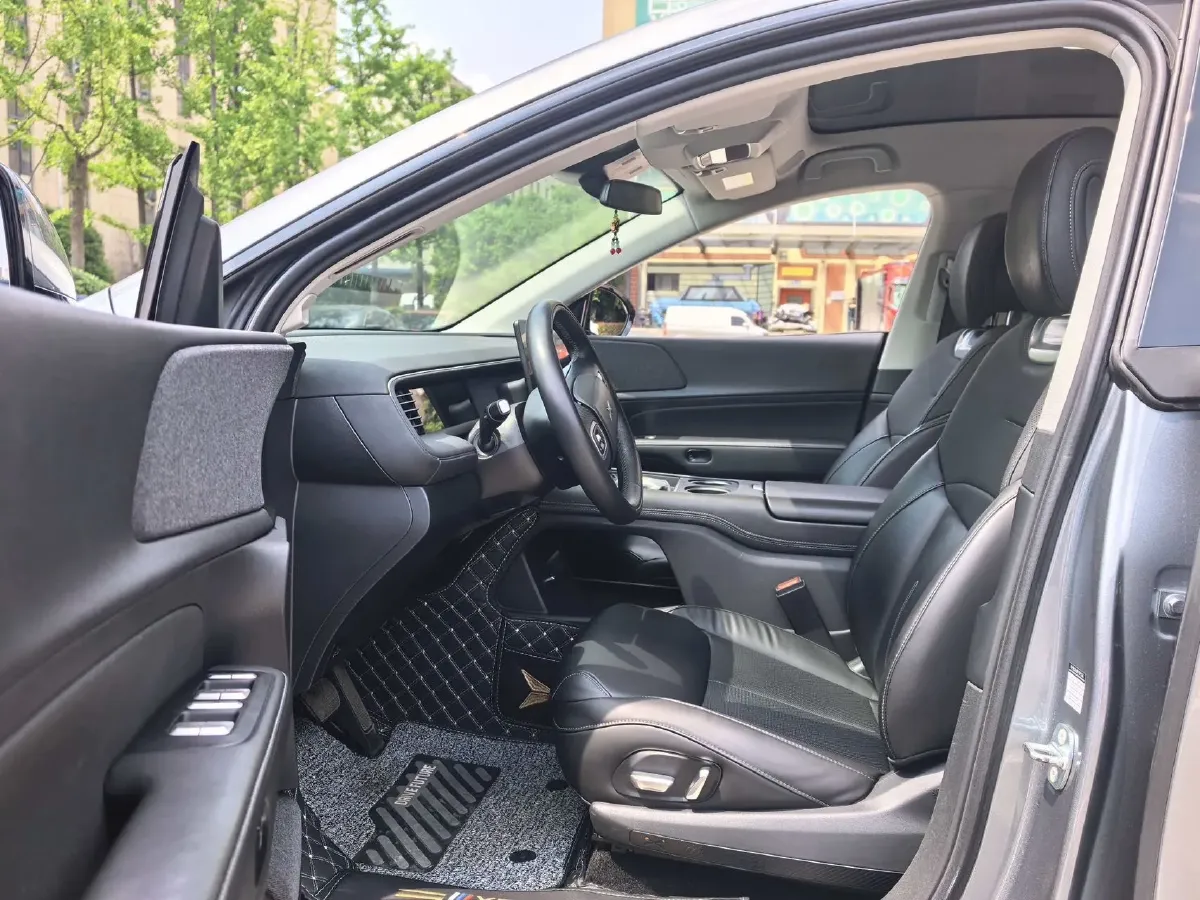 2023 Xpeng G6 BEV 87.5KWH,autocango,china used car exporter,china ev exporter,chinese used car exporter,chinese used ev exporter