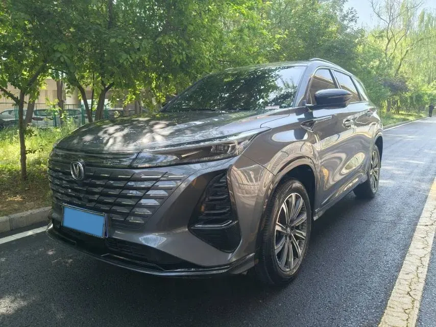 2024 ChangAn CS75 Plus 1.5T 188HP L4 8AT,autocango,china used car exporter,china ev exporter,chinese used car exporter,chinese used ev exporter