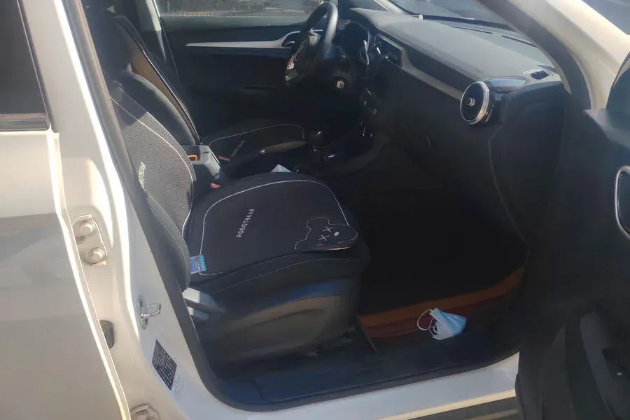 2018 MG ZS 1.5L 120HP L4 5MT,autocango,china used car exporter,china ev exporter,chinese used car exporter,chinese used ev exporter