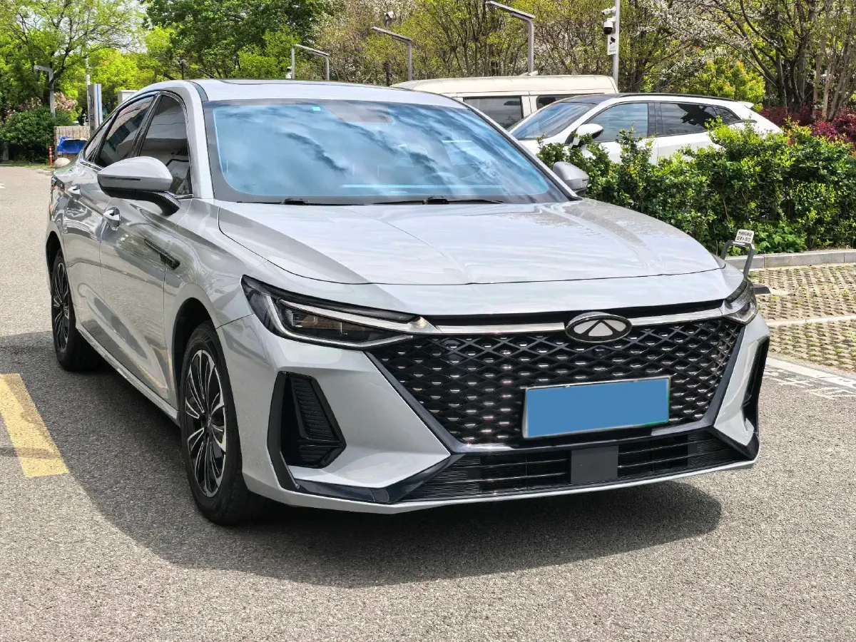 2024 Fulwin FulwinA8 1.5T 156HP L4 1DHT PHEV 18.3KWH,autocango,china used car exporter,china ev exporter,chinese used car exporter,chinese used ev exporter