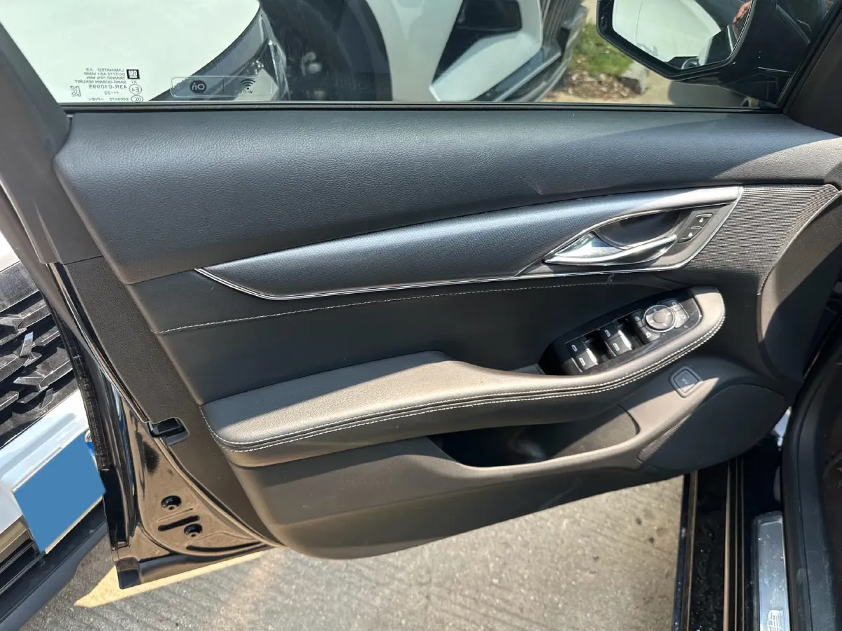 2022 Cadillac CT5 2.0T 237HP L4 10AT,autocango,china used car exporter,china ev exporter,chinese used car exporter,chinese used ev exporter