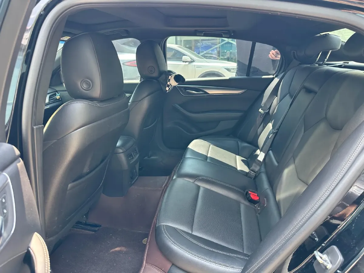 2022 Cadillac CT5 2.0T 237HP L4 10AT,autocango,china used car exporter,china ev exporter,chinese used car exporter,chinese used ev exporter