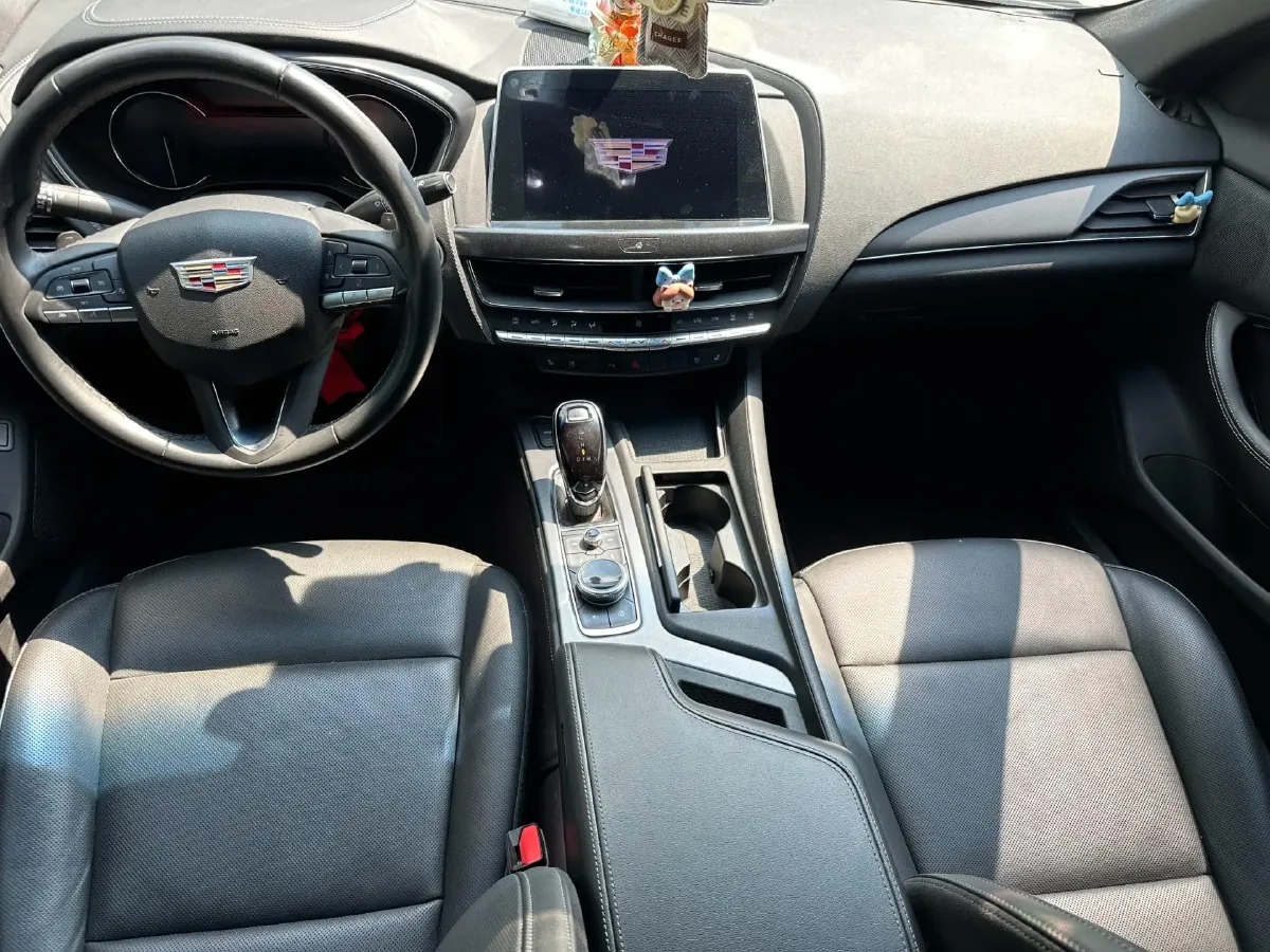 2022 Cadillac CT5 2.0T 237HP L4 10AT,autocango,china used car exporter,china ev exporter,chinese used car exporter,chinese used ev exporter