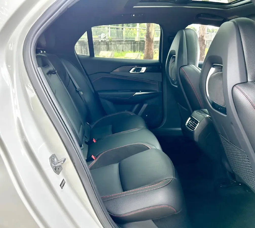 2020 LYNK&CO 03 2.0T 190HP L4 6AT,autocango,china used car exporter,china ev exporter,chinese used car exporter,chinese used ev exporter