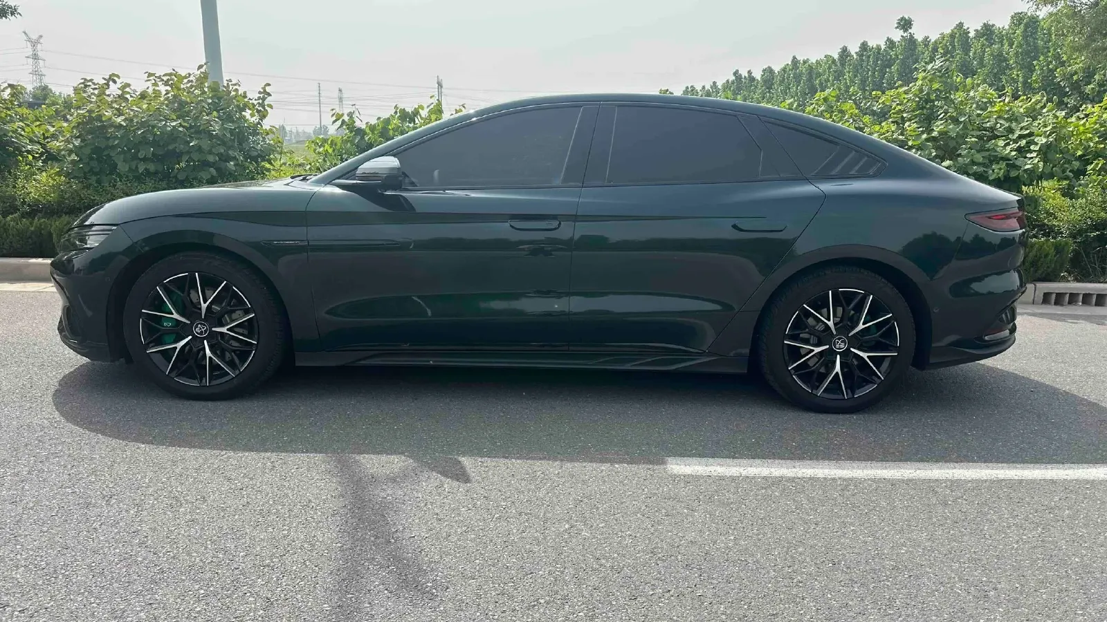 2022 Toyota Highlander 2.5L 192HP L4 E-CVT Hybrid,autocango,china used car exporter,china ev exporter,chinese used car exporter,chinese used ev exporter
