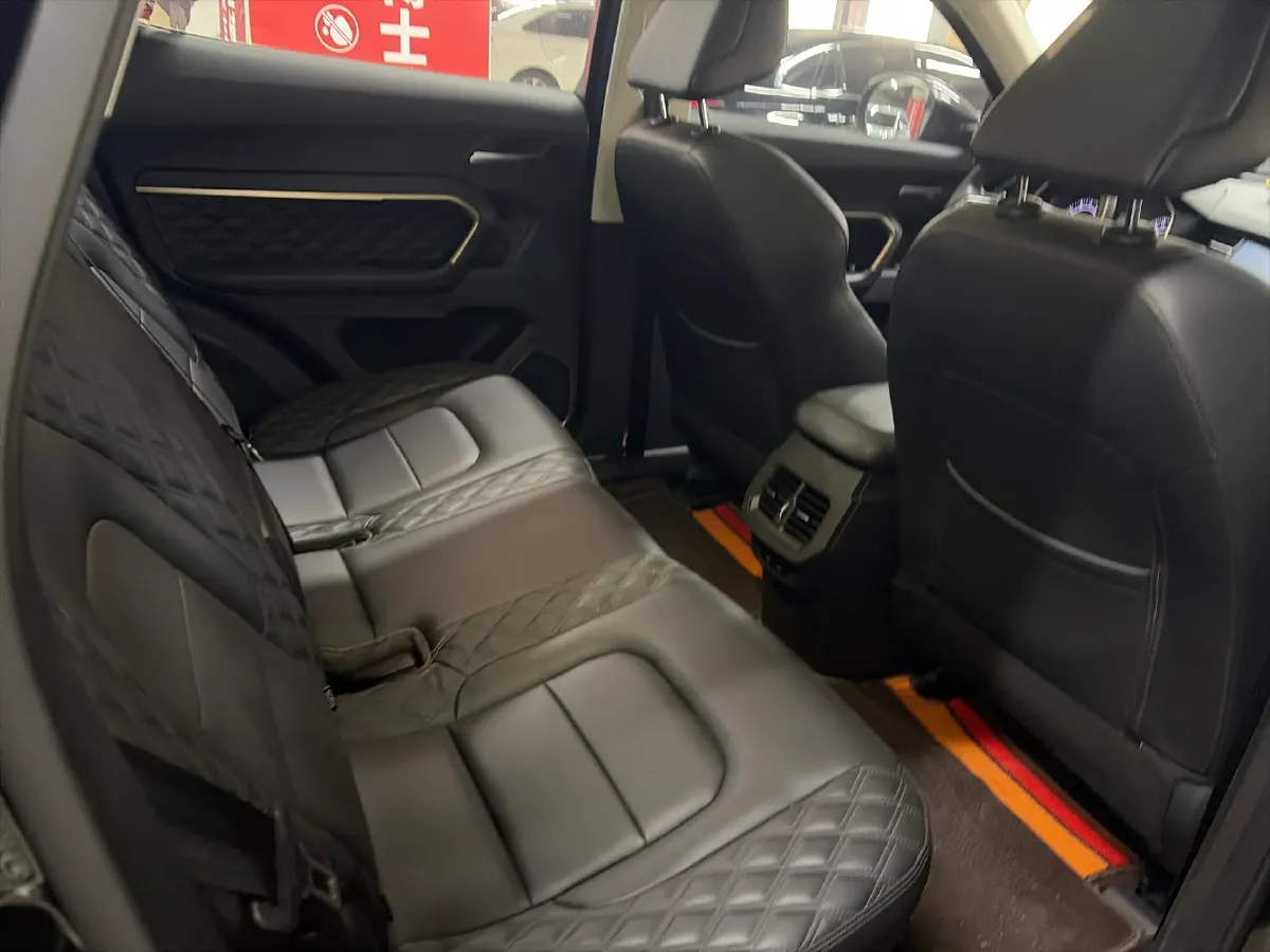 2019 Haval H6 1.5T 169HP L4 7DCT,autocango,china used car exporter,china ev exporter,chinese used car exporter,chinese used ev exporter