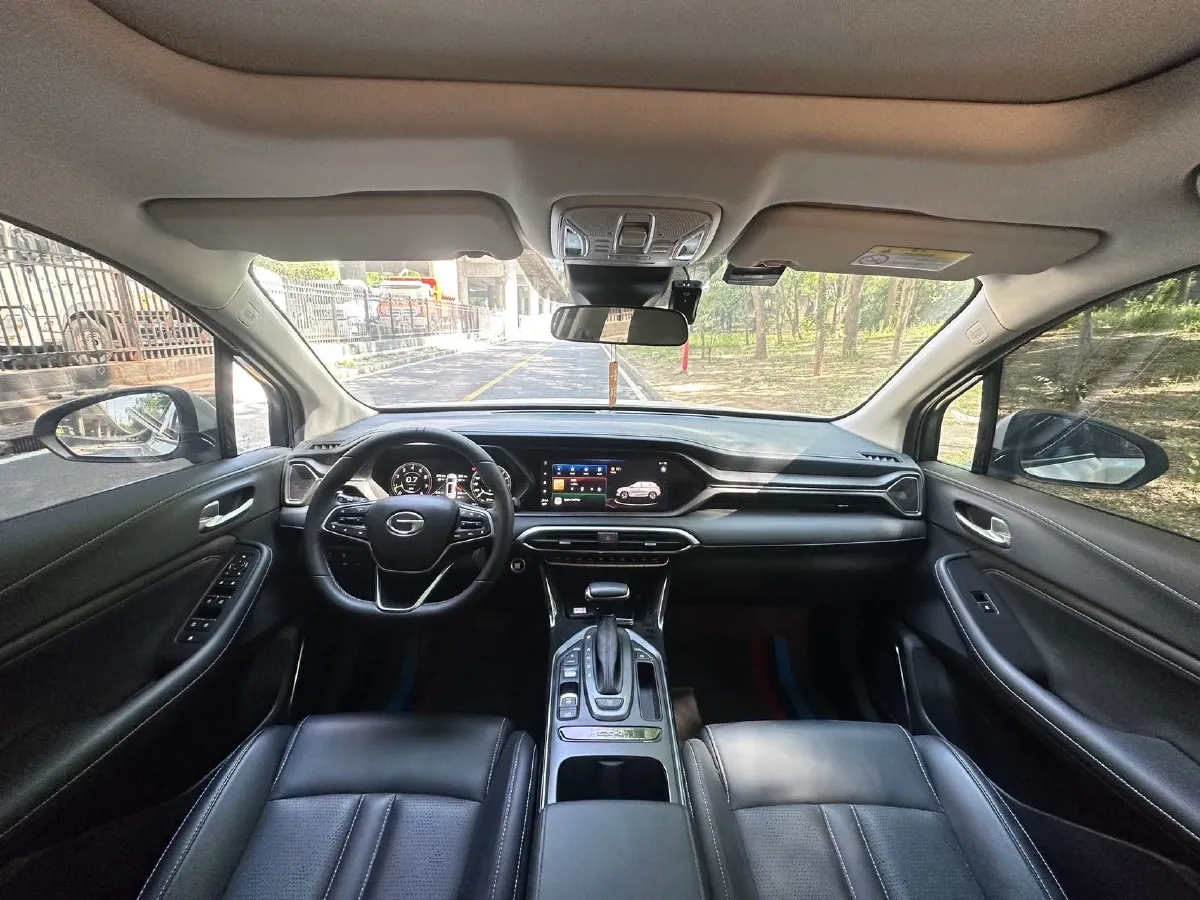 2022 GAC Trumpchi GS4 1.5T 169HP L4 6AT,autocango,china used car exporter,china ev exporter,chinese used car exporter,chinese used ev exporter