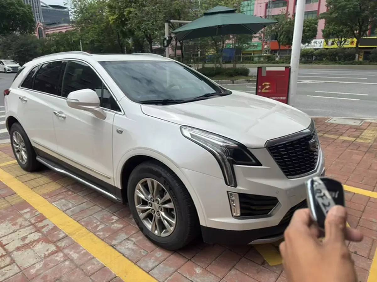 2021 Cadillac XT5 2.0T 237HP L4 9AT,autocango,china used car exporter,china ev exporter,chinese used car exporter,chinese used ev exporter