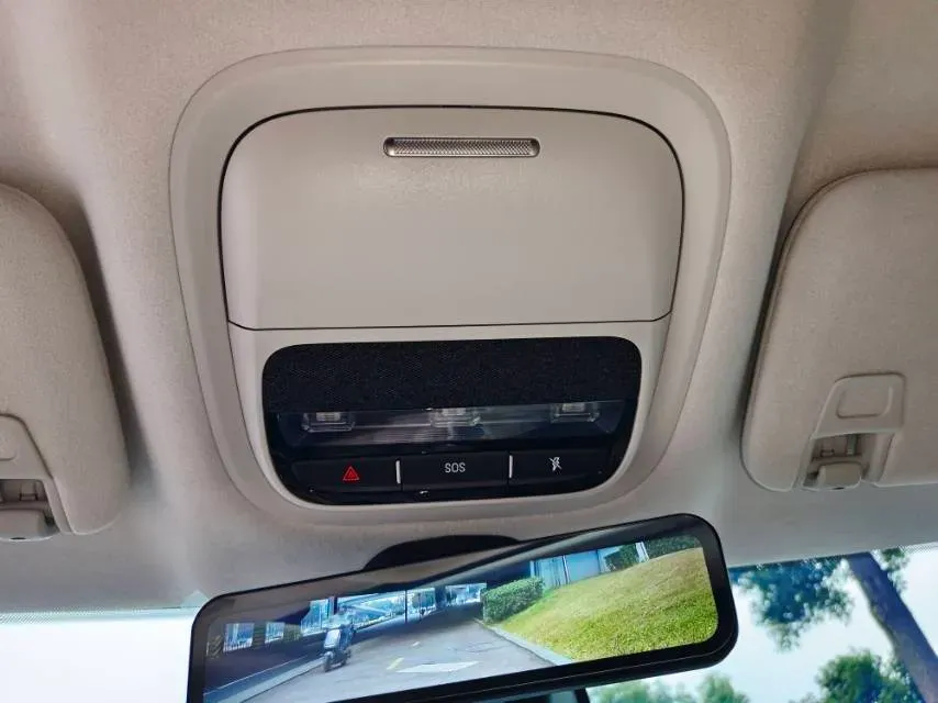 2025 Xpeng X9 BEV,autocango,china used car exporter,china ev exporter,chinese used car exporter,chinese used ev exporter