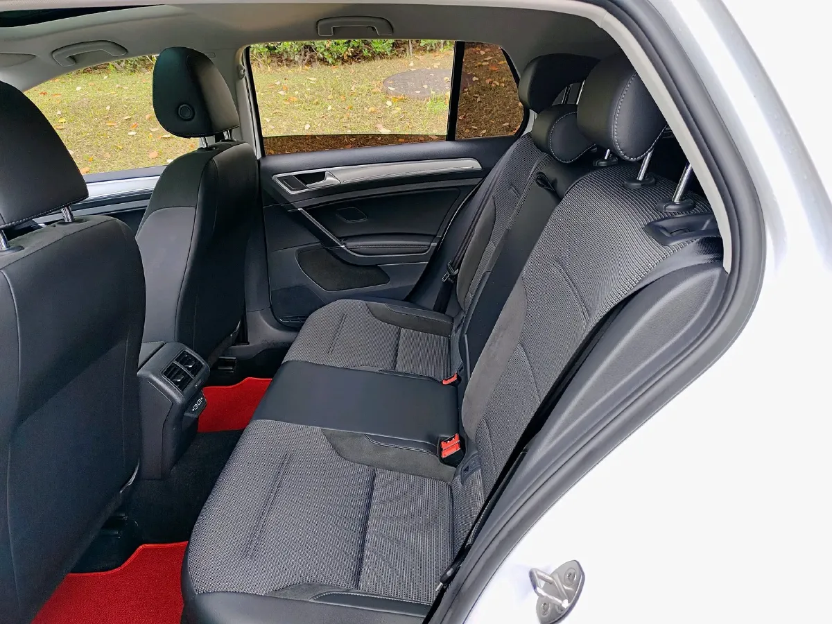 2020 Volkswagen Golf 1.4T 150HP L4 7DCT,autocango,china used car exporter,china ev exporter,chinese used car exporter,chinese used ev exporter