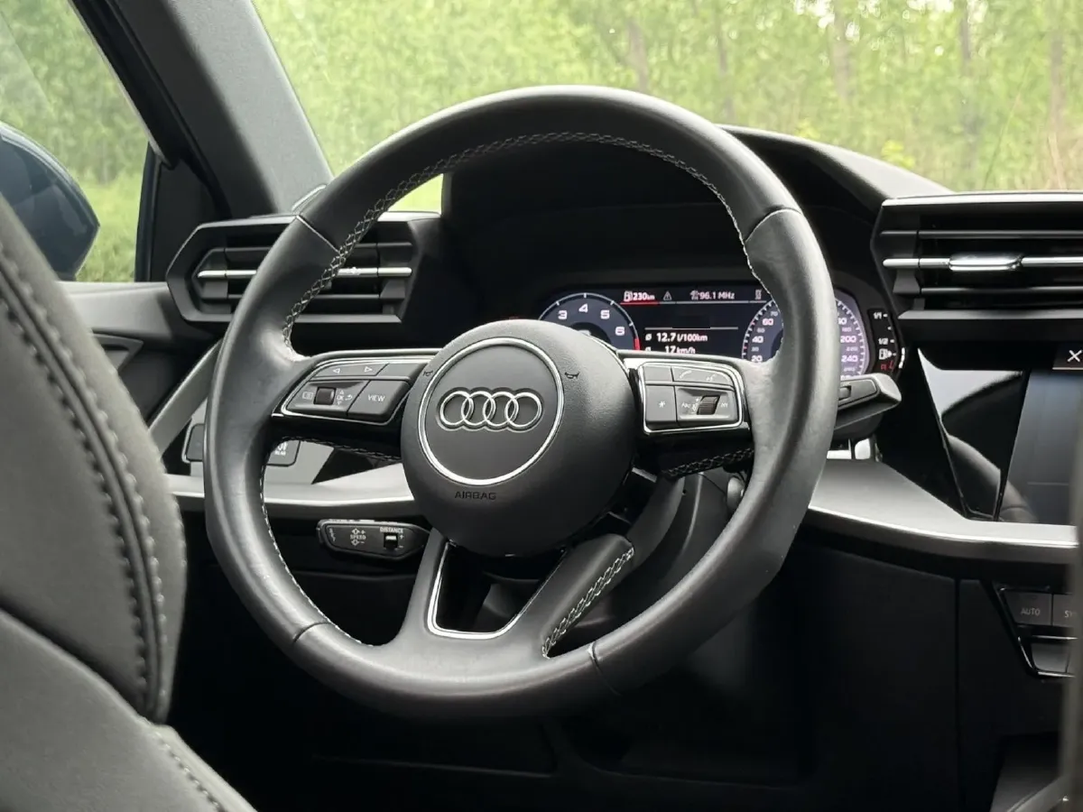 2022 Audi A3 1.4T 150HP L4 7DCT,autocango,china used car exporter,china ev exporter,chinese used car exporter,chinese used ev exporter