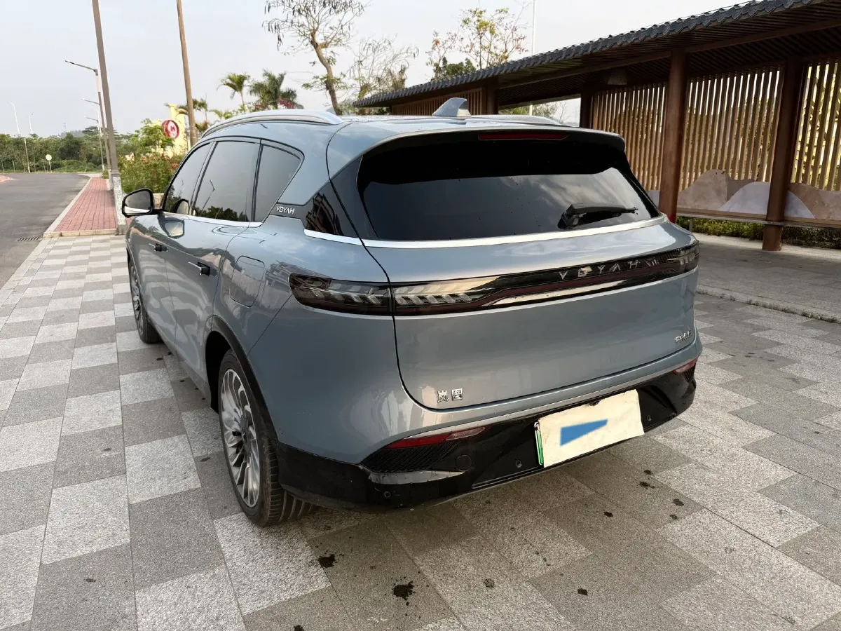 2021 Voyah FREE Range Extended 109HP REEV 33KWH,autocango,china used car exporter,china ev exporter,chinese used car exporter,chinese used ev exporter