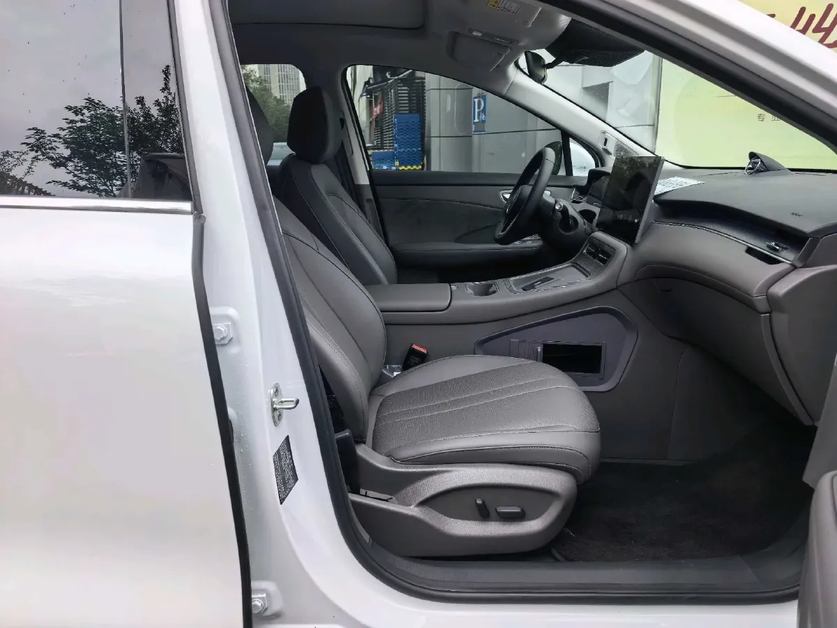 2025 HIMA Shangjie H5 REEV 98HP REEV,autocango,china used car exporter,china ev exporter,chinese used car exporter,chinese used ev exporter