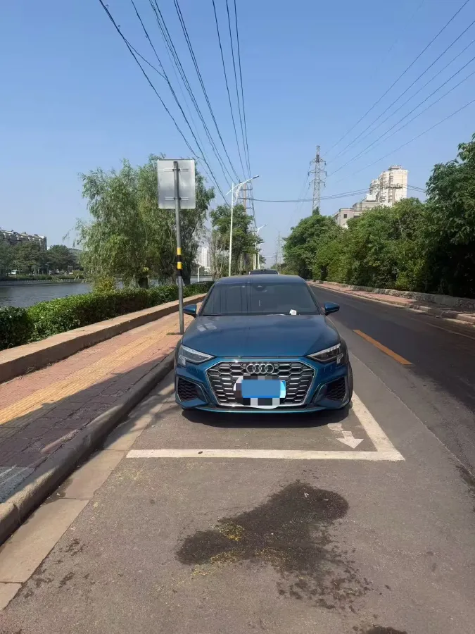 2021 Audi A3 1.4T 150HP L4 7DCT,autocango,china used car exporter,china ev exporter,chinese used car exporter,chinese used ev exporter