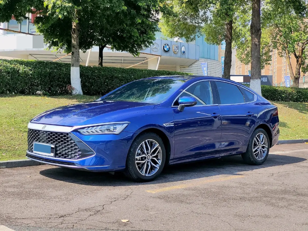 2021 Haval F7 1.5T 169HP L4 7DCT,autocango,china used car exporter,china ev exporter,chinese used car exporter,chinese used ev exporter