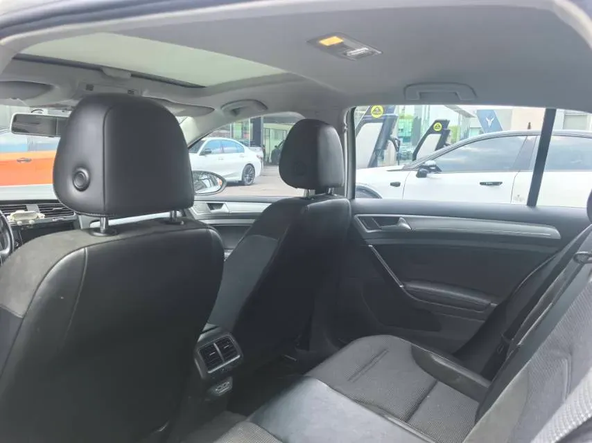 2019 Chery Tiggo 8 1.6T 197HP L4 7DCT,autocango,china used car exporter,china ev exporter,chinese used car exporter,chinese used ev exporter