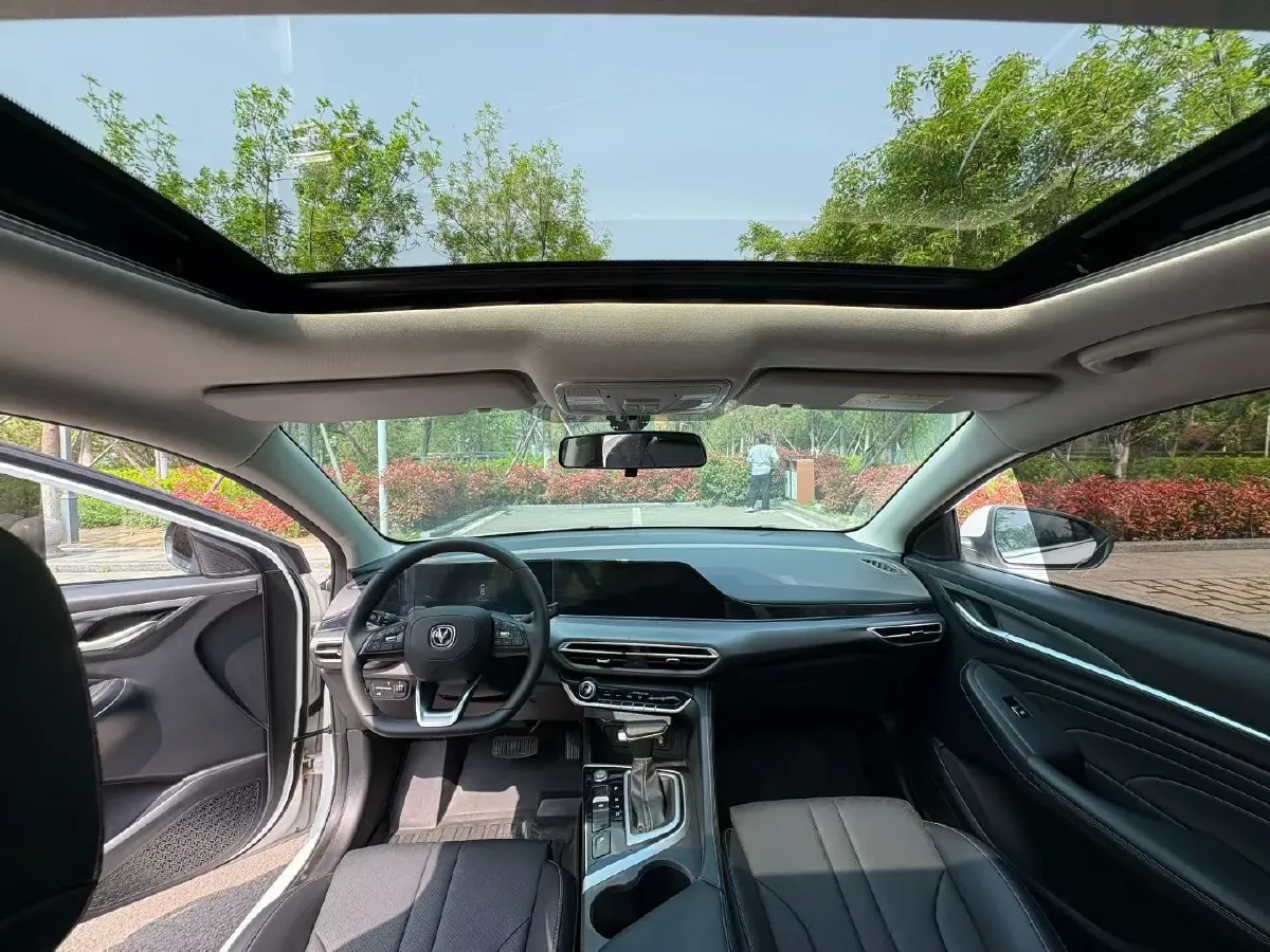 2020 ChangAn Eado 1.6L 128HP L4 CVT,autocango,china used car exporter,china ev exporter,chinese used car exporter,chinese used ev exporter