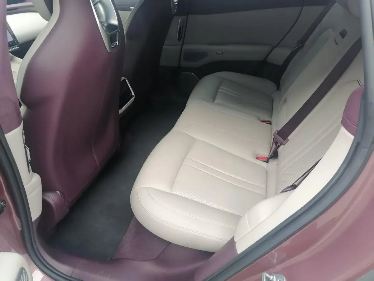 2025 MI YU7 BEV 101.7KWH,autocango,china used car exporter,china ev exporter,chinese used car exporter,chinese used ev exporter