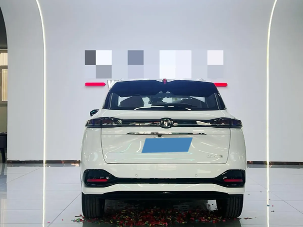 2025 ChangAn CS75 Plus 1.5T 192HP L4 8AT,autocango,china used car exporter,china ev exporter,chinese used car exporter,chinese used ev exporter