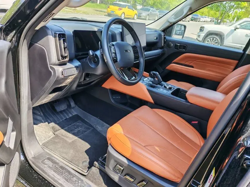 2024 Haval H9 2.0T 224HP L4 8AT,autocango,china used car exporter,china ev exporter,chinese used car exporter,chinese used ev exporter