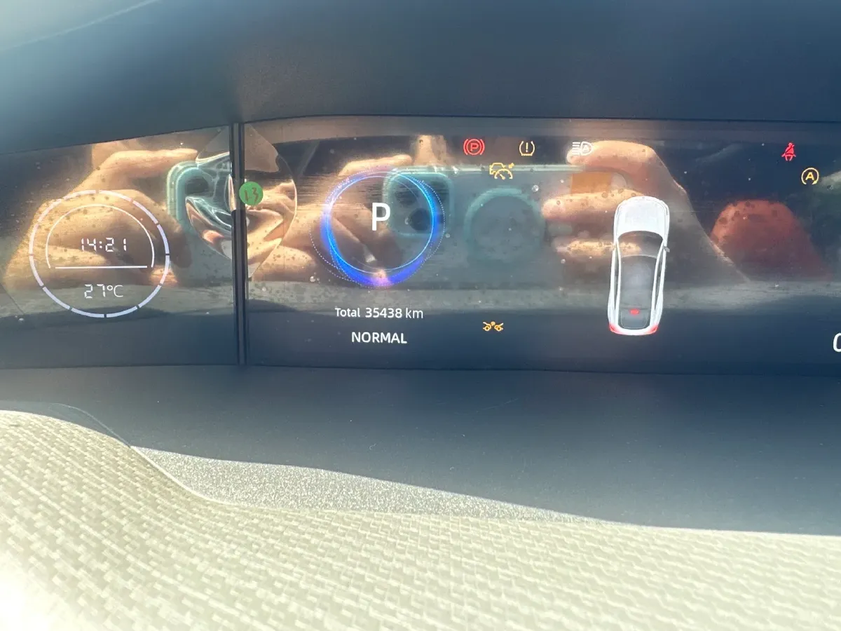 2023 ChangAn UNI-V 1.5T 188HP L4 7DCT,autocango,china used car exporter,china ev exporter,chinese used car exporter,chinese used ev exporter