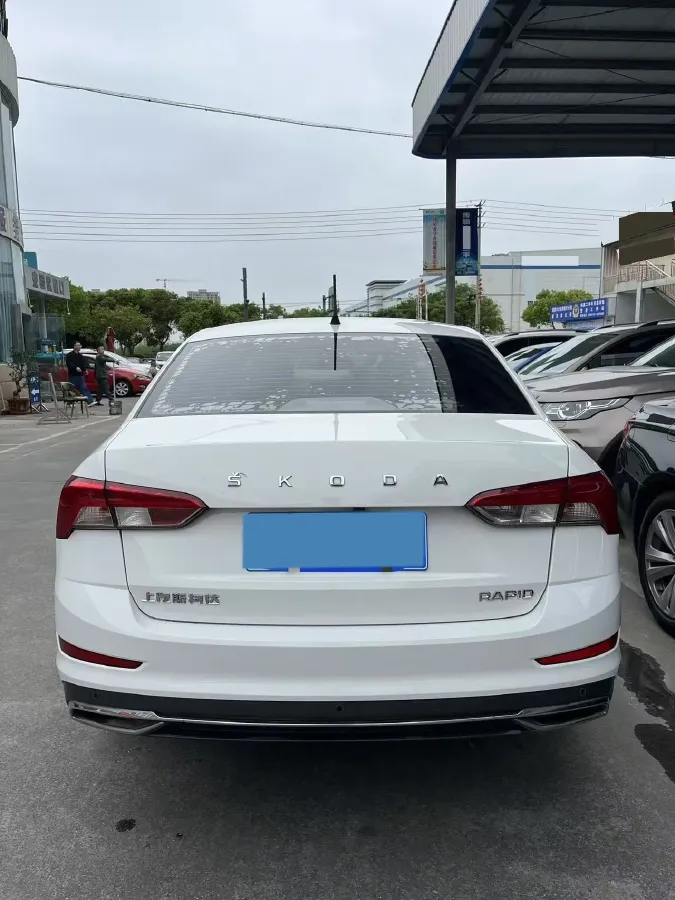 2022 Skoda Rapid 1.5L 112HP L4 6AT,autocango,china used car exporter,china ev exporter,chinese used car exporter,chinese used ev exporter